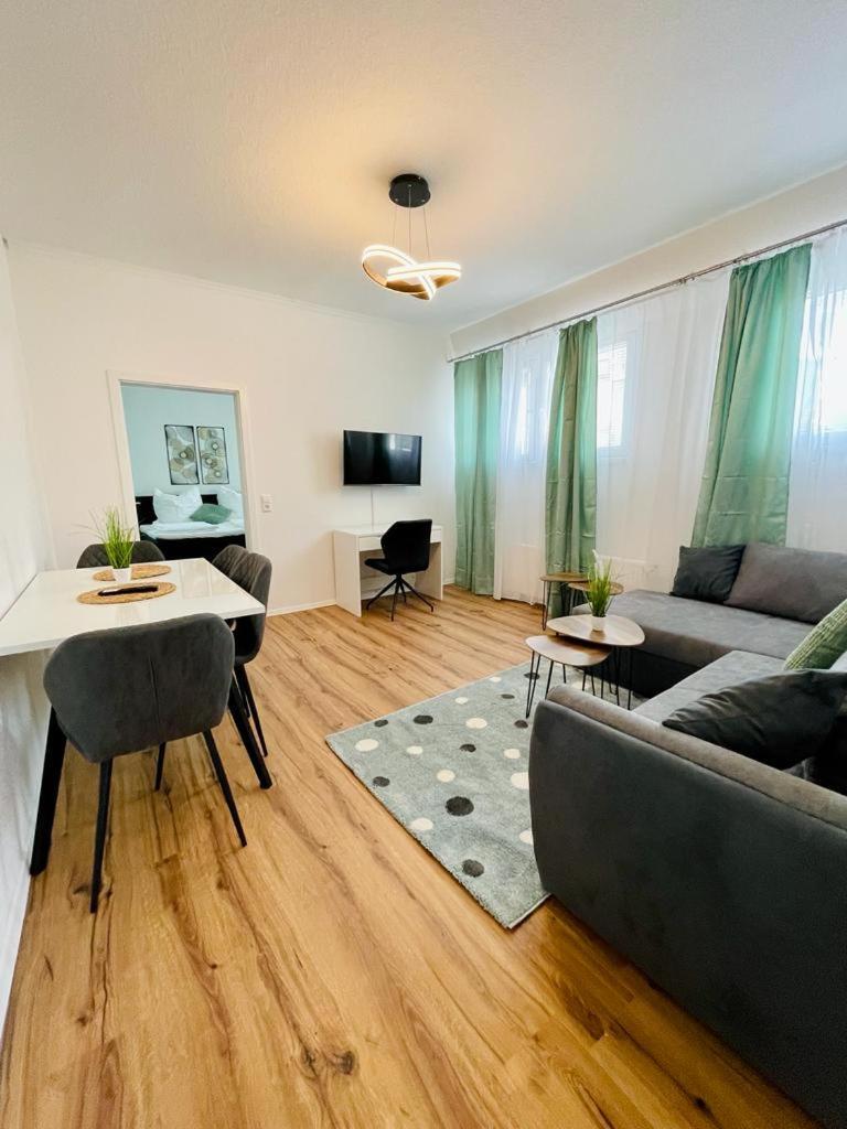 4Room-Central, Modern Near Mtu-The Catamaran By Lakescape Fewos Friedrichshafen Bagian luar foto